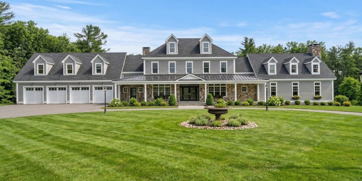 72 Dale Lane Groton Front photo Luxury home for sale in Groton, MA