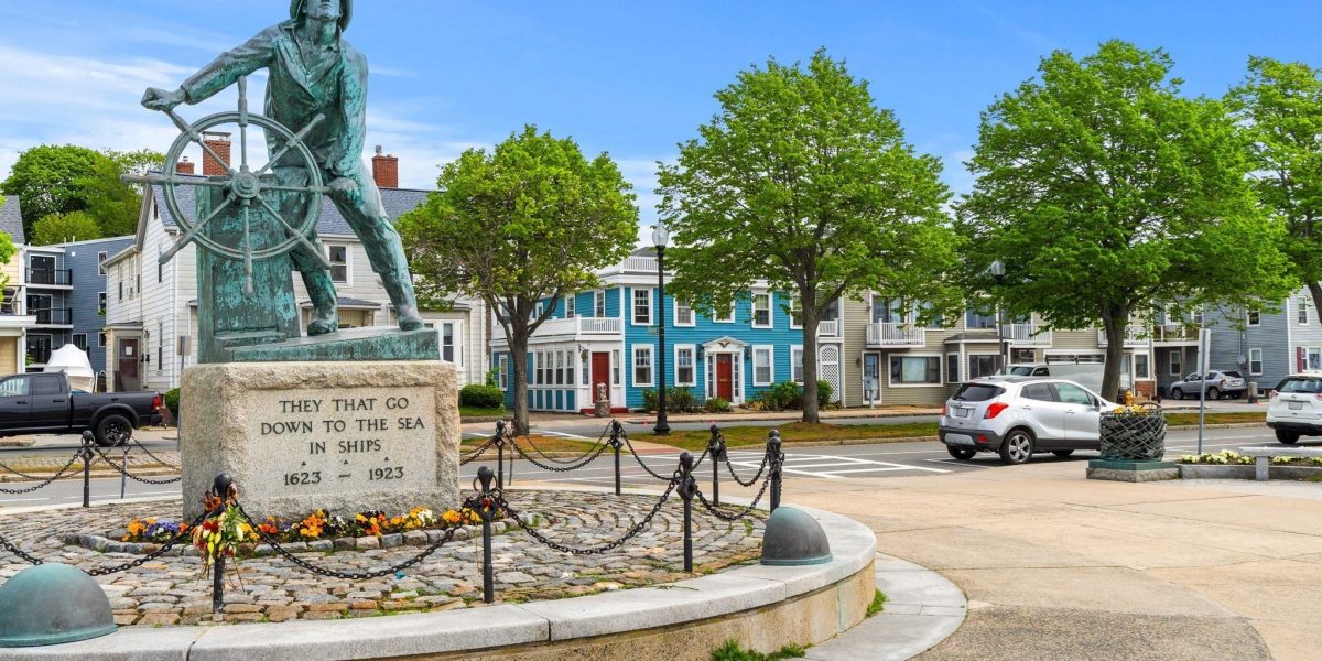 https://www.churchillprop.com/property/3-73523157-53-55-Western-Ave-Gloucester-MA-01930/ Multi-Family home for sale in Gloucester, MA