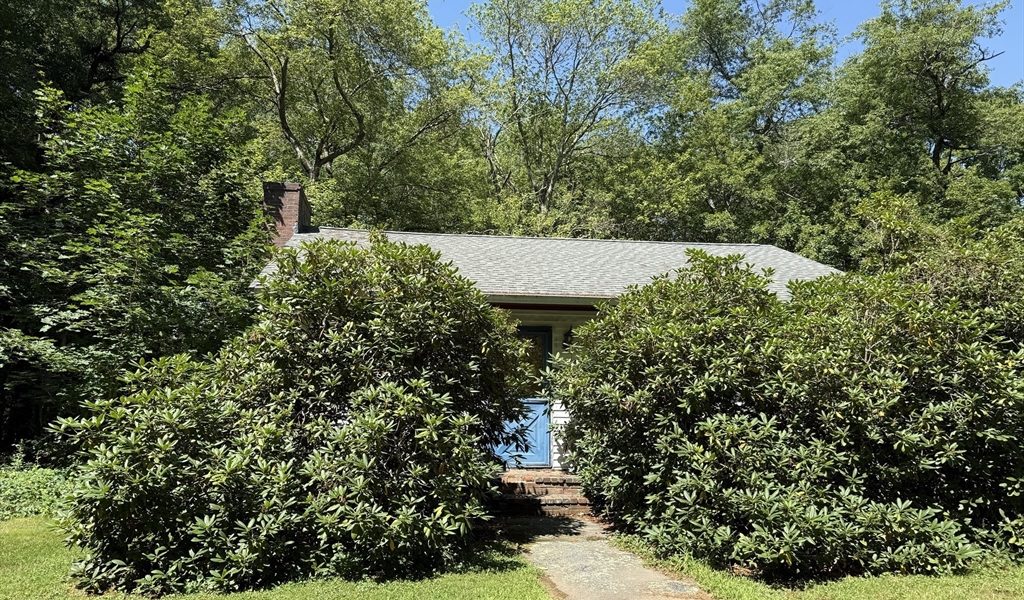 1 Red Gate Road Essex, MA 01929 House for sale in Essex, MA 01929