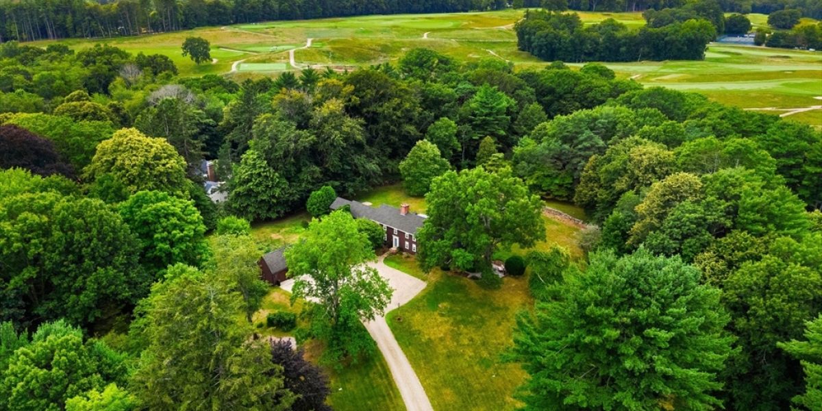 https://www.churchillprop.com/property/3-73558536-34-Miles-River-Road-Hamilton-MA-01982/ Historic Luxury home for sale in Hamilton, MA