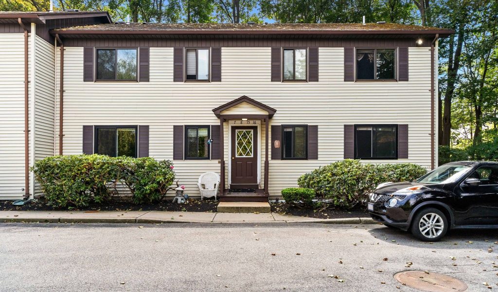 16 Cleveland Place # 8 Gloucester, MA 01930 Condo for sale in Gloucester, MA 01930