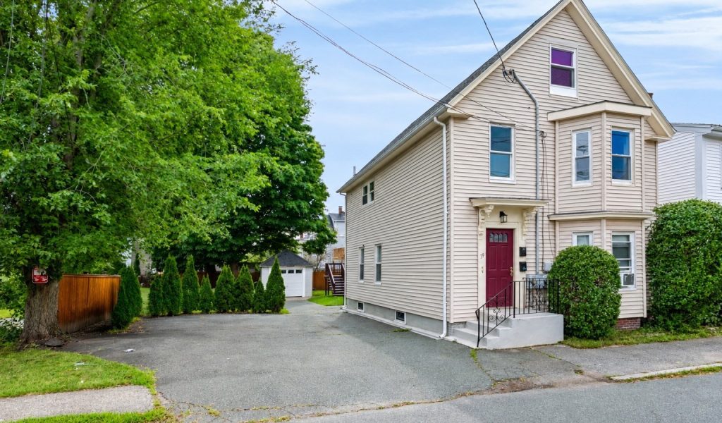 19 Charnock St # 2 Beverly, MA 01915 Condo for sale in Beverly, MA 01915