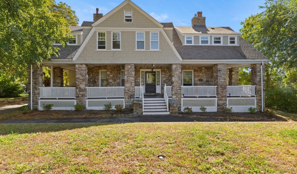 163 South St # D Rockport, MA 01966 163 South St # D Rockport, MA 01966